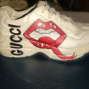 Gucci Rhyton Sneaker with mouth print